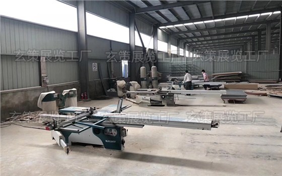 南通展覽工廠開料區(qū) 南通展覽工廠開料區(qū)