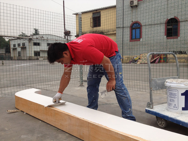 展覽油漆工人 展覽油漆工人