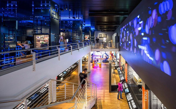 多媒體科技展廳設(shè)計(jì) 多媒體科技展廳設(shè)計(jì)